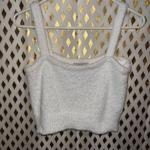 Love change Italy ￼Fuzzy furry white crop top tank top size S